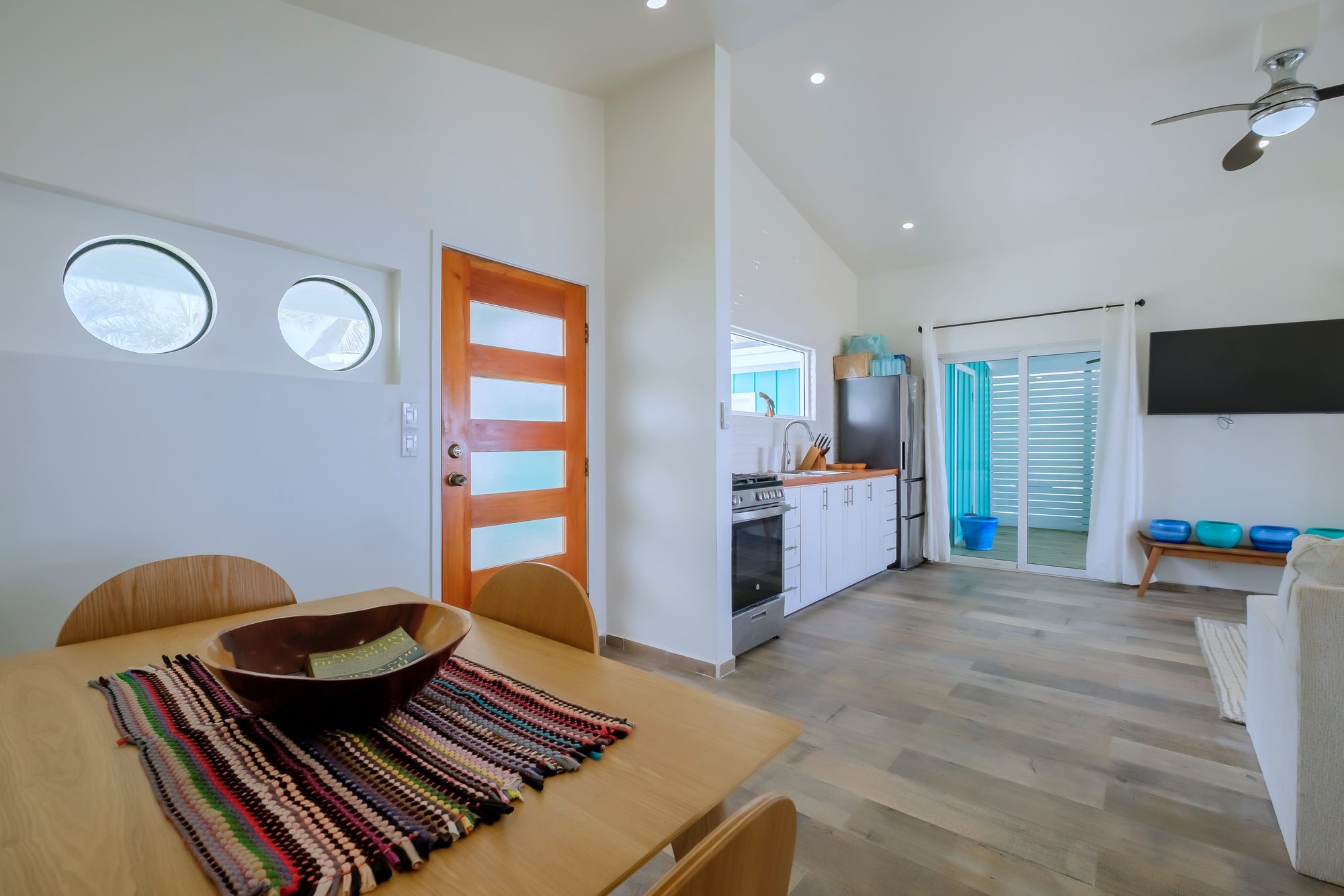 Dining Room Facing Kitchen